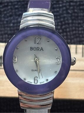 BORA Women's Purple Round Dial Quartz Watch